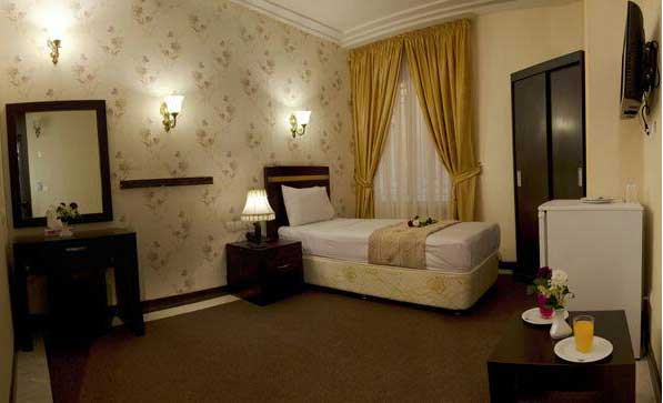 اتاق چهار تخته