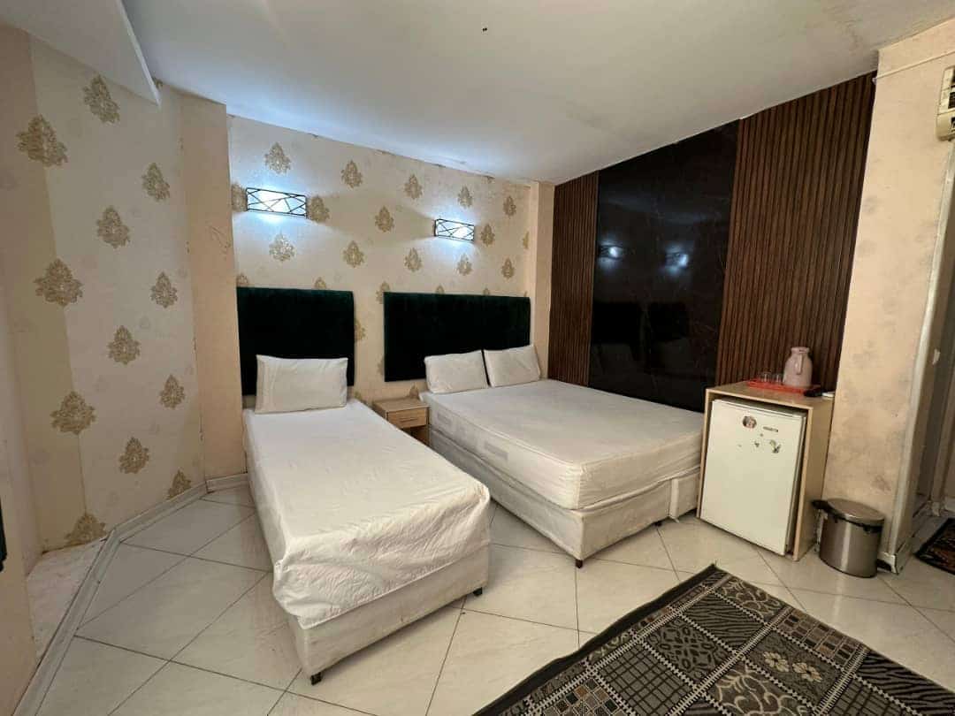 اتاق سه تخته