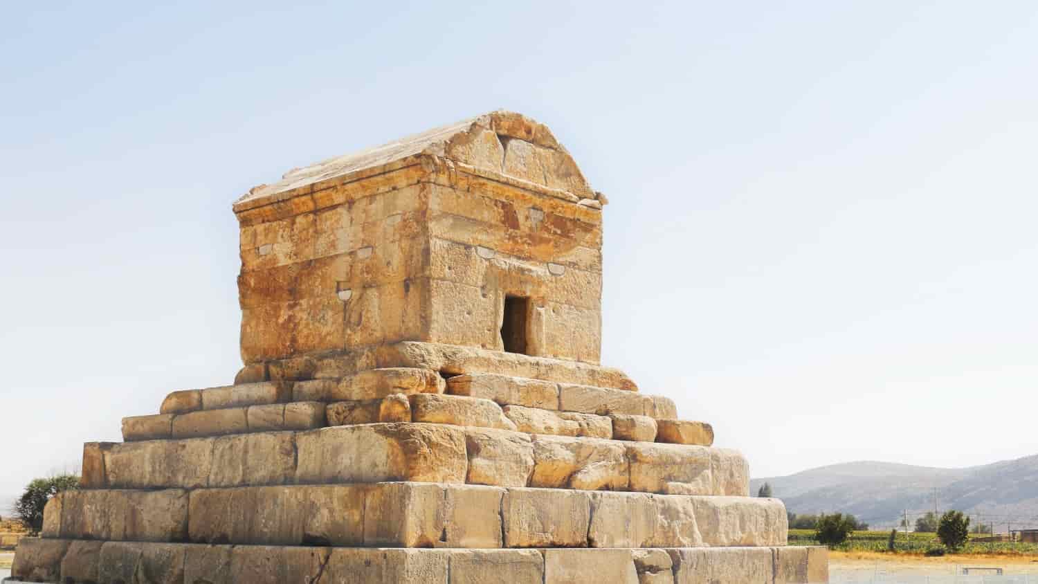مجله گردشگری شیراز